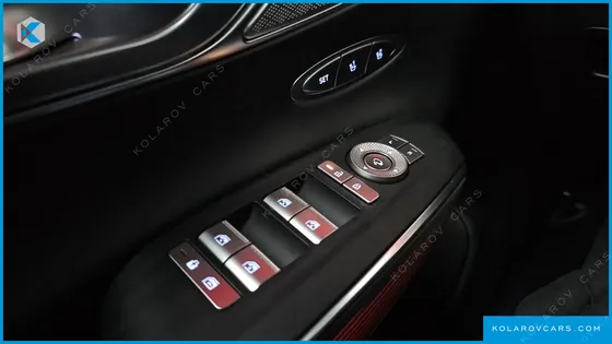 GENESIS GV70 2.5T GASOLINE 2WD