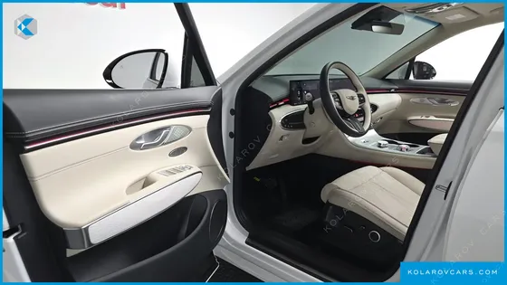 GENESIS GV70 2.5T GASOLINE 2WD