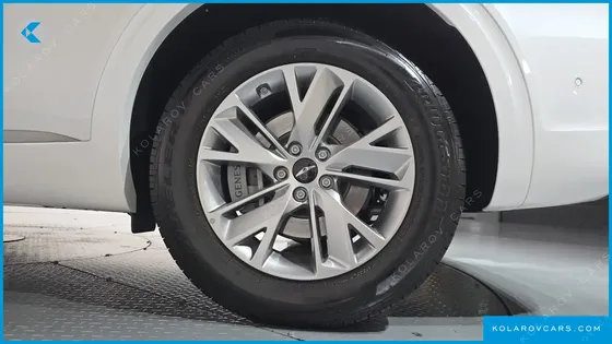 GENESIS GV70 2.5T GASOLINE 2WD