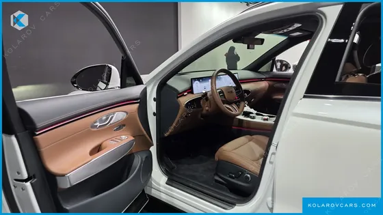 GENESIS GV70 2.5T GASOLINE 2WD