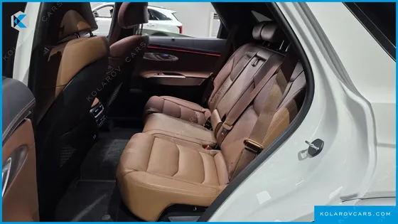 GENESIS GV70 2.5T GASOLINE 2WD