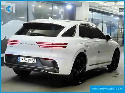 GENESIS GV70 2.5T GASOLINE 2WD
