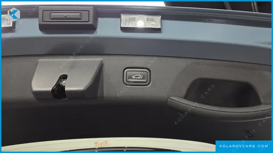 KIA SELTOS GASOLINE 1.6T 2WD