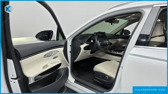 GENESIS GV70 2.5T GASOLINE 2WD