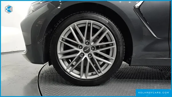 GENESIS G70 2.0T AWD