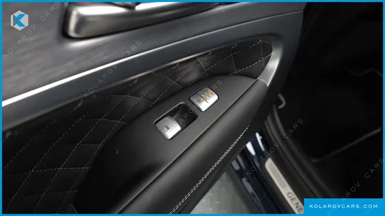 GENESIS G70 2.0T AWD
