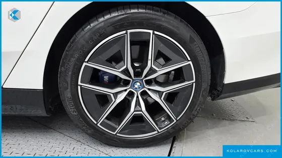 BMW I5 EDRIVE 40 M SPORT