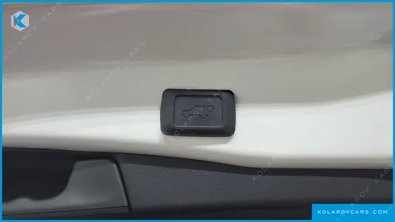 TOYOTA RAV4 2.5 2WD HYBRID