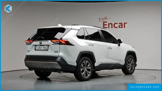 TOYOTA RAV4 2,5 4WD HYBRID LTD