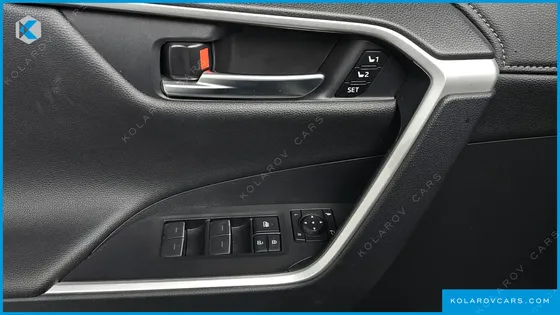 TOYOTA RAV4 2,5 4WD HYBRID LTD