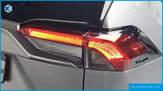 TOYOTA RAV4 2.5 4WD HYBRID
