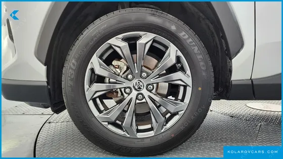 TOYOTA RAV4 2.5 2WD HYBRID XLE