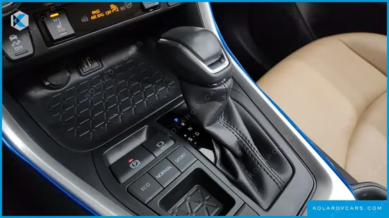 TOYOTA RAV4 2.5 2WD HYBRID XLE