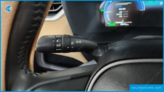 TOYOTA RAV4 2.5 2WD HYBRID XLE