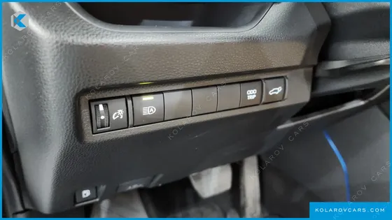TOYOTA RAV4 2.5 2WD HYBRID XLE