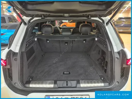 LAND ROVER RANGE ROVER SPORT D300 HSE DYNAMIC