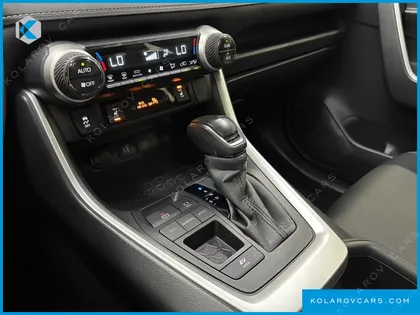 TOYOTA RAV4 2.5 2WD HYBRID XLE