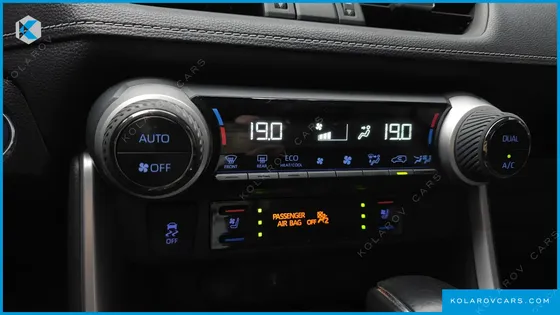 TOYOTA RAV4 2.5 4WD HYBRID