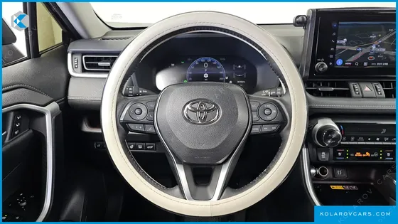 TOYOTA RAV4 2,5 4WD HYBRID LTD