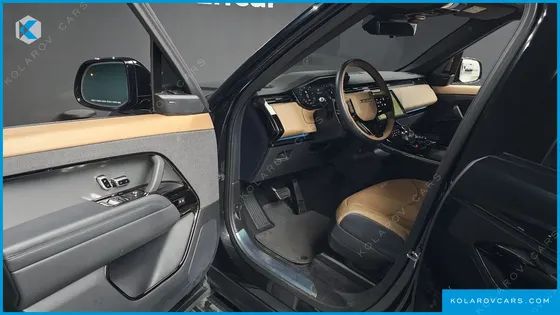 LAND ROVER RANGE ROVER SPORT D300 HSE DYNAMIC