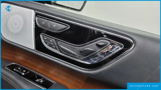LINCOLN NAVIGATOR 3.5L BLACK LABEL