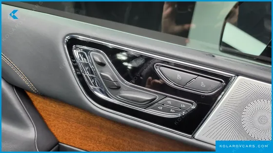LINCOLN NAVIGATOR 3.5L BLACK LABEL