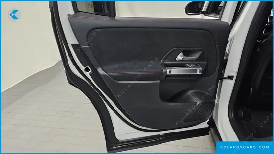 MERCEDES GLB-CLASS GLB250 4MATIC