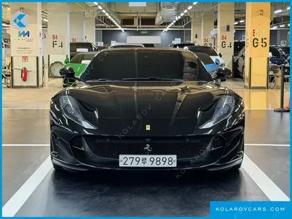 FERRARI 812 6.5 V12