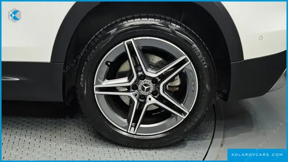 MERCEDES GLB-CLASS GLB250 4MATIC