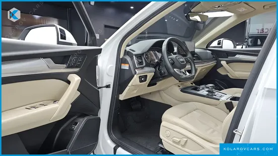 AUDI Q5 45 TFSI QUATTRO
