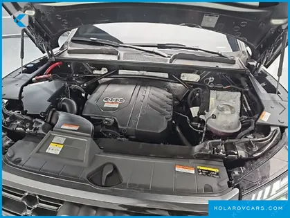 AUDI Q5 45 TFSI QUATTRO