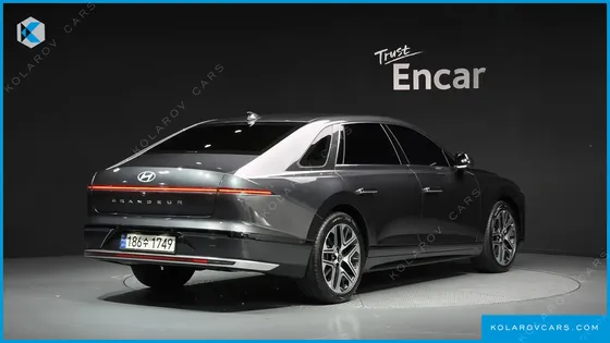 HYUNDAI GRANDEUR 2,5 GASOLINE 2WD