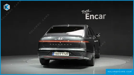 HYUNDAI GRANDEUR 2,5 GASOLINE 2WD