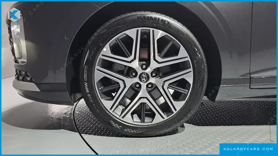 HYUNDAI GRANDEUR 2,5 GASOLINE 2WD