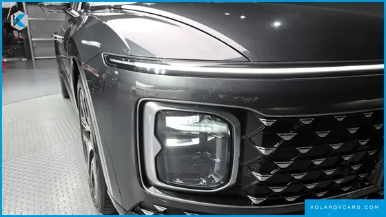 HYUNDAI GRANDEUR 2,5 GASOLINE 2WD