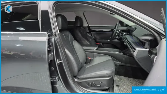 HYUNDAI GRANDEUR 2,5 GASOLINE 2WD