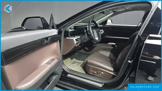 HYUNDAI GRANDEUR 2,5 GASOLINE 2WD