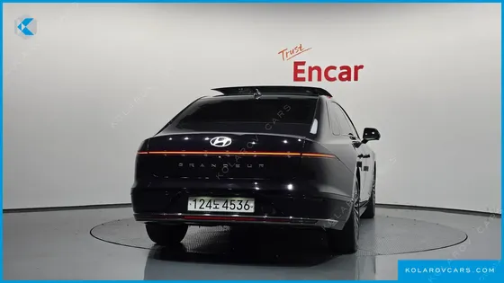HYUNDAI GRANDEUR 2,5 GASOLINE 2WD