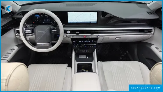 HYUNDAI GRANDEUR 2,5 GASOLINE 2WD