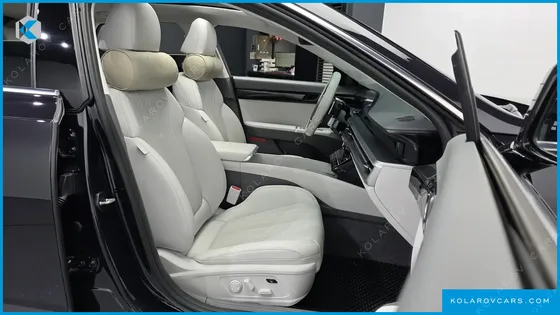 HYUNDAI GRANDEUR 2,5 GASOLINE 2WD
