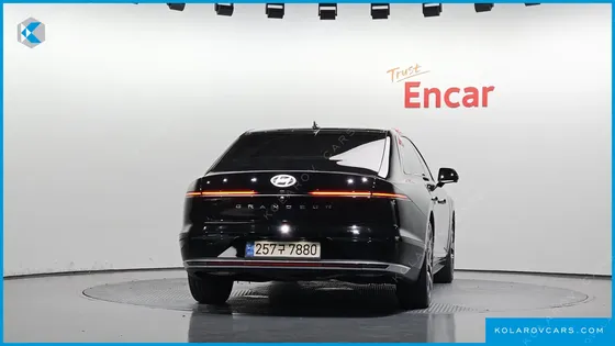 HYUNDAI GRANDEUR 2,5 GASOLINE 2WD