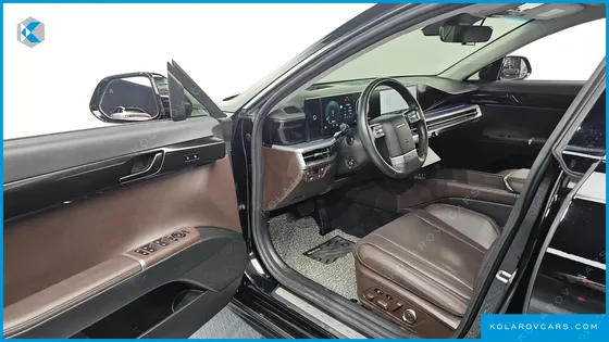 HYUNDAI GRANDEUR 2,5 GASOLINE 2WD