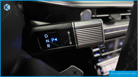 HYUNDAI GRANDEUR 2,5 GASOLINE 2WD