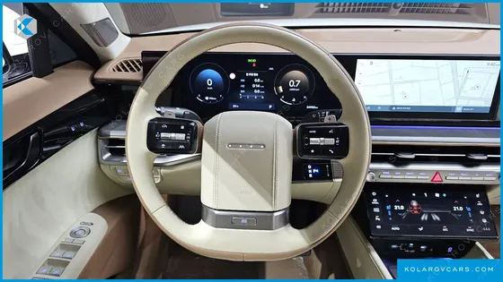 HYUNDAI GRANDEUR 2,5 GASOLINE 2WD
