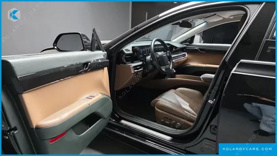 HYUNDAI GRANDEUR 2,5 GASOLINE 2WD