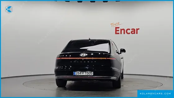 HYUNDAI GRANDEUR 2,5 GASOLINE 2WD