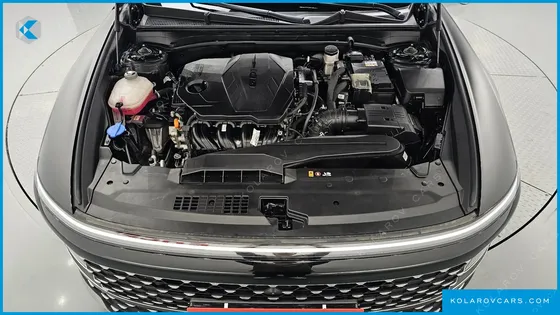 HYUNDAI GRANDEUR 2,5 GASOLINE 2WD