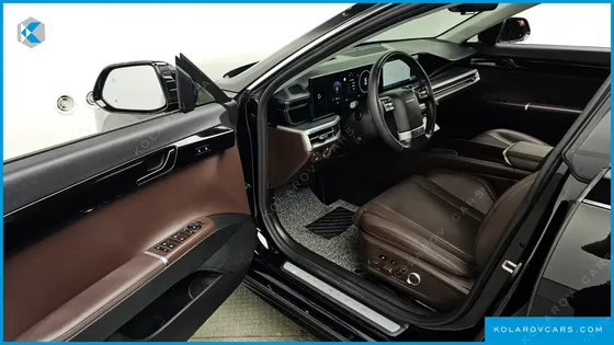 HYUNDAI GRANDEUR 2,5 GASOLINE 2WD