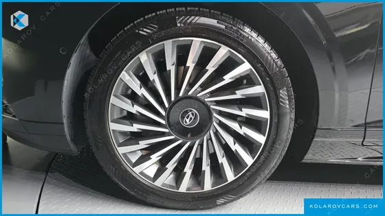 HYUNDAI GRANDEUR 3.5 GASOLINE 2WD
