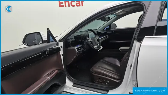 HYUNDAI GRANDEUR 2,5 GASOLINE 2WD